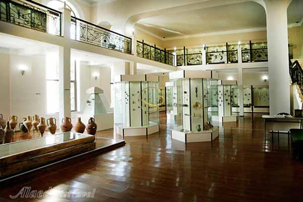 موزه دولتی خاریتون آخلدیانی در باتومی - گرجستان