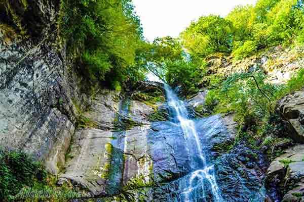 آبشار ماخونتستی در باتومی - گرجستان