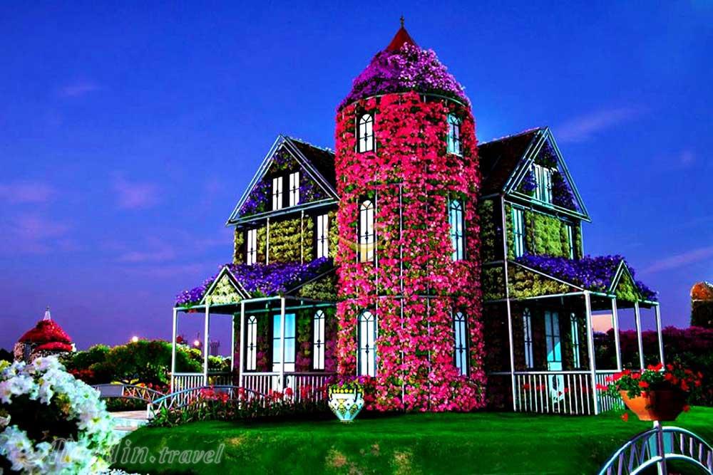 پارک میراکل در باتومی - گرجستان | علاءالدین تراول