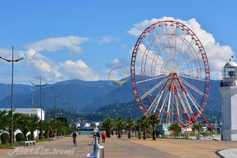 پارک میراکل در باتومی - گرجستان | علاءالدین تراول