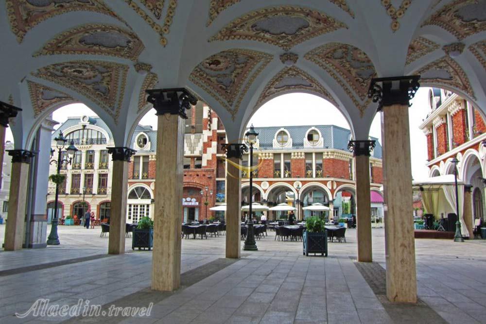 میدان پیازا در باتومی - گرجستان | علاءالدین تراول