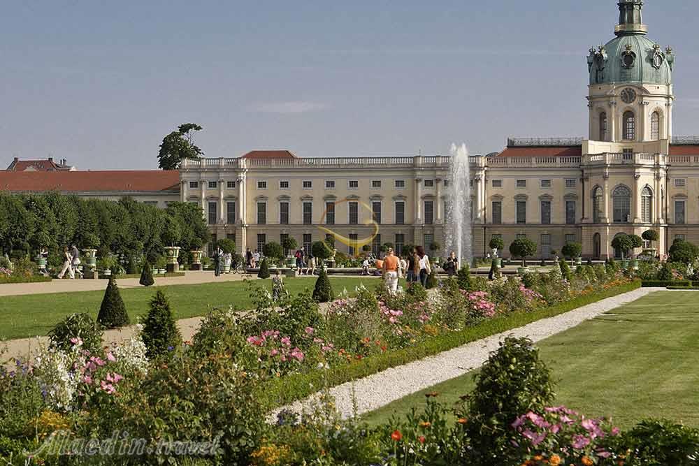 کاخ شارلوتنبورگ در برلین | علاءالدین تراول