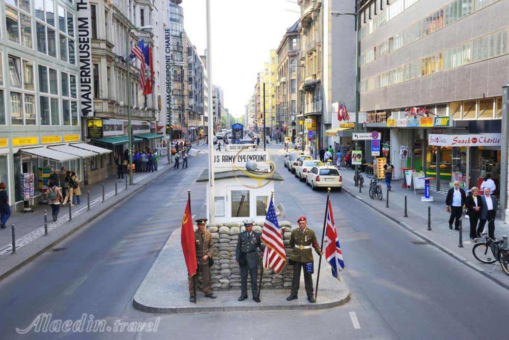 موزه بازرسی چارلی در برلین | علاءالدین تراول