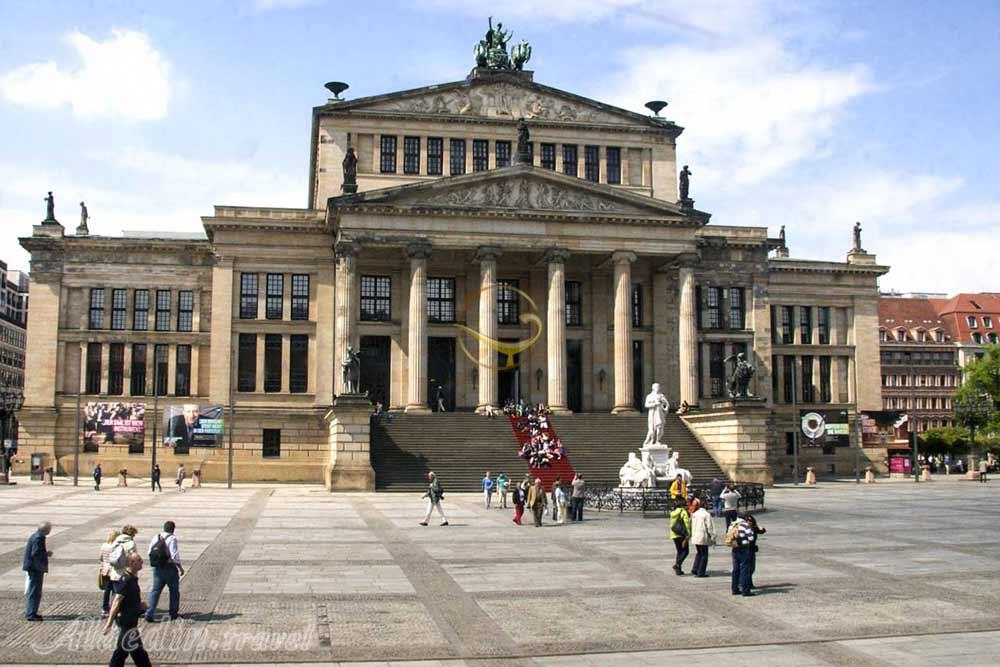 میدان شاندرمن مارکت در برلین | علاءالدین تراول