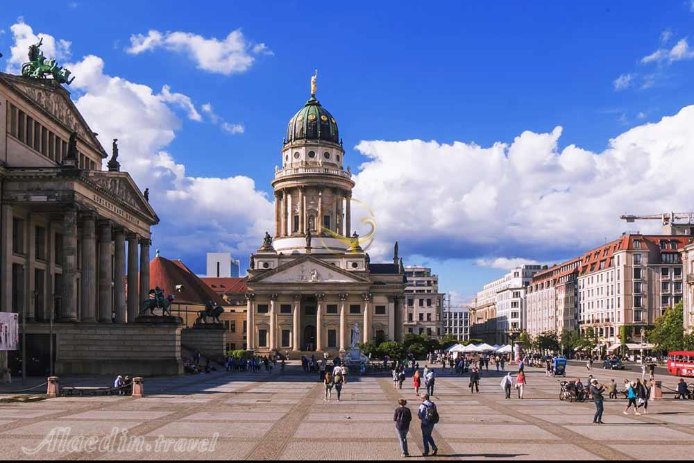 میدان شاندرمن مارکت در برلین | علاءالدین تراول