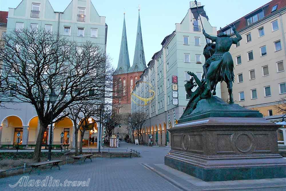 محله نیکولای در برلین | علاءالدین تراول