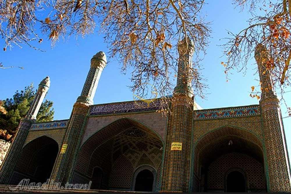 بنای آرامگاهی بش قارداش در بجنورد | علاءالدین تراول