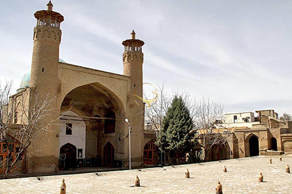 مسجد جامع (مسجد جمعه) بروجرد | علاءالدین تراول