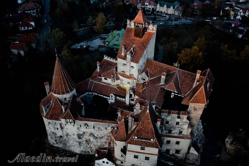 قلعه بران در براشوو | علاءالدین تراول