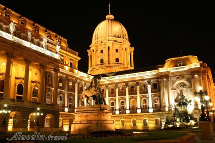 گالری ملی مجارستان در بوداپست