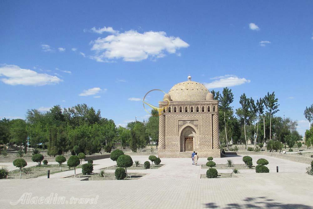 آرامگاه اسماعیل سامانی بخارا ازبکستان | علاءالدین تراول
