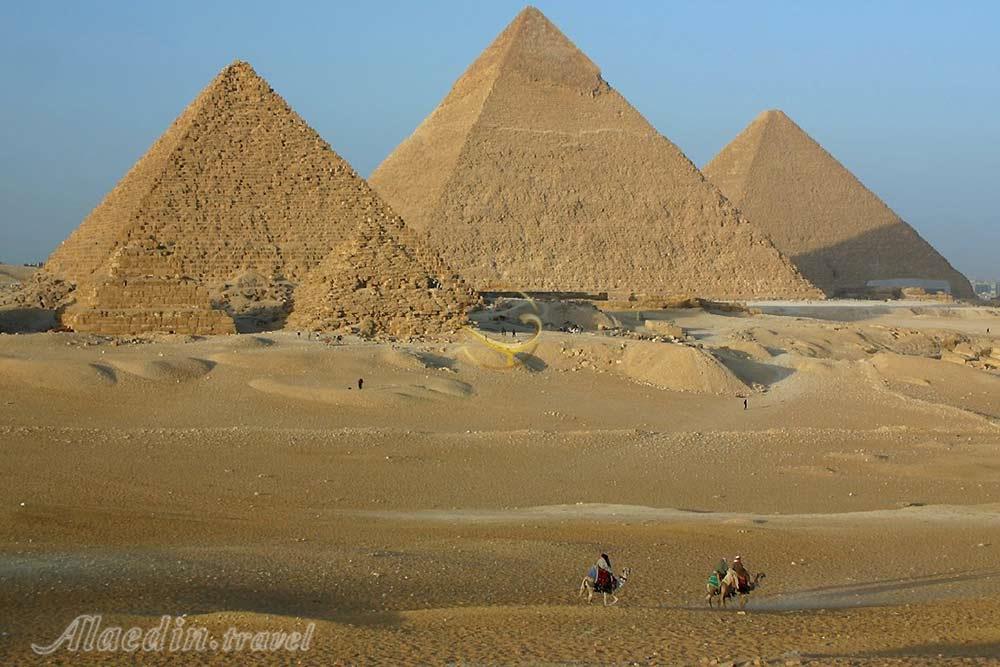 مجموعه اهرام جیزه در قاهره | علاءالدین تراول