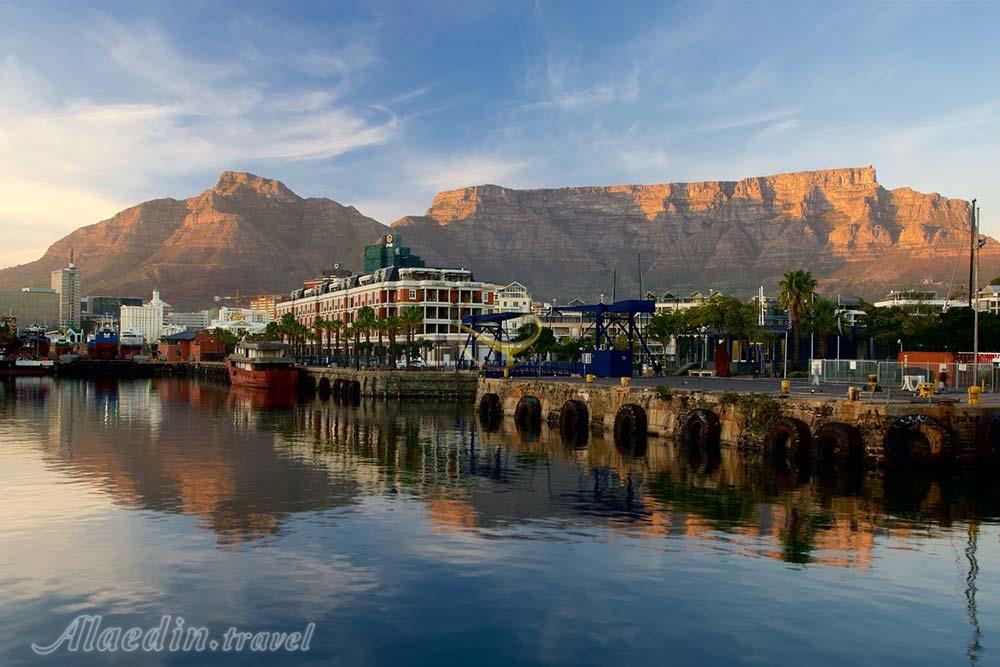 اسکله ویکتوریا و آلفرد کیپ تاون | علاءالدین تراول