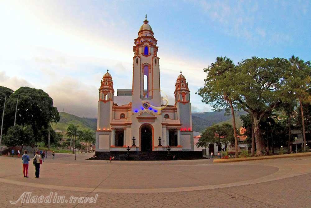 زیارتگاه ملی کاراکاس - ونزوئلا | علاءالدین تراول