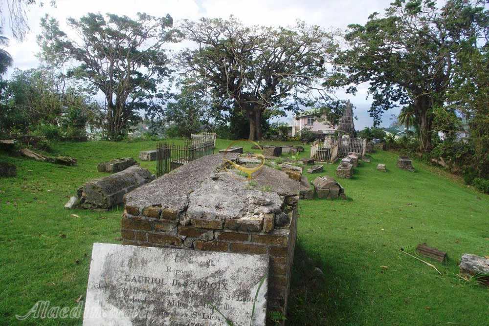 منطقه‌ی تاریخی لاتیوسی بتری در کاستریس - سنت لوسیا | علاءالدین تراول