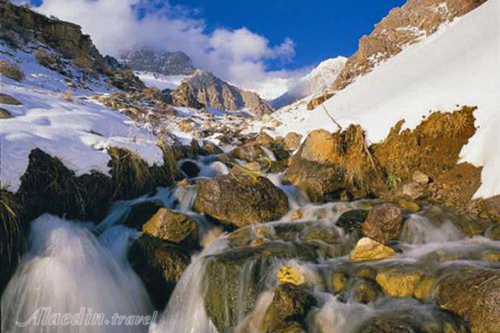 چشمه میشی دنا | علاءالدین تراول