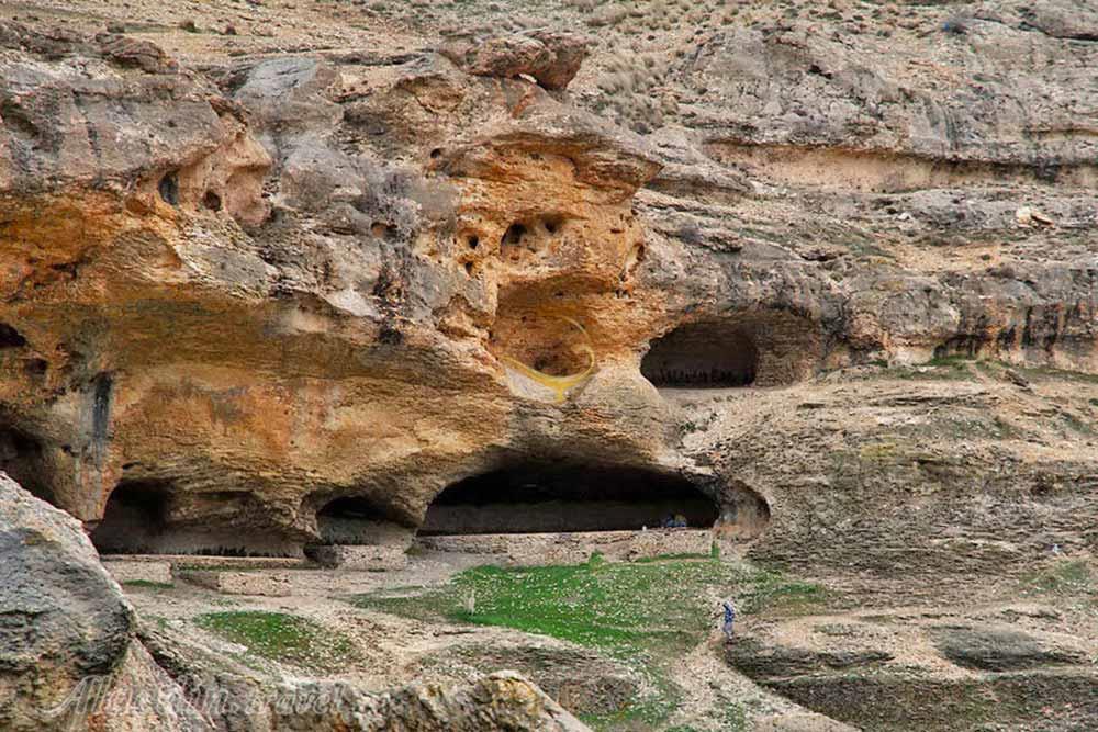 غار كرفتو دیواندره | علاءالدین تراول