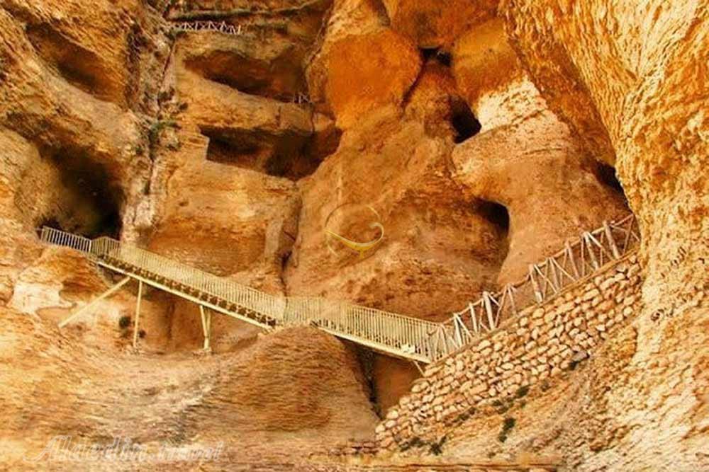 غار كرفتو دیواندره | علاءالدین تراول