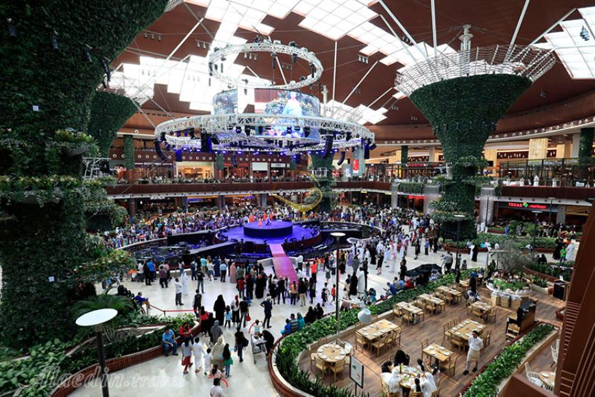 قطر مال-دوحه