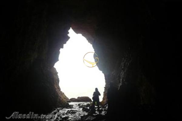 غار مردگان دورود