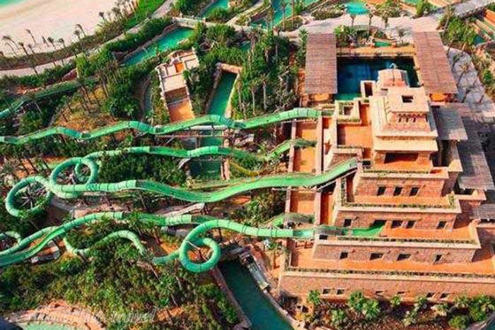 پارک آبی آتلانتیس در دبی - امارات متحده عربی