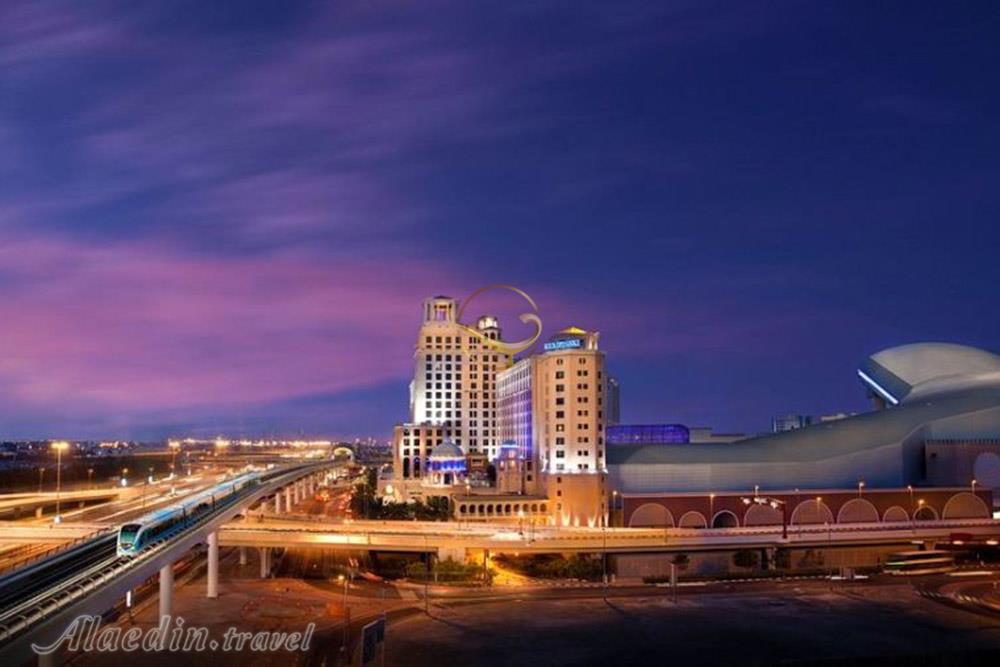 مرکز خرید امارات (امارات مال) دبی - امارات متحده عربی