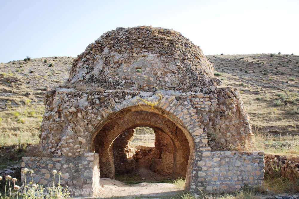 آتشکده سیاهگل در ایوان | علاءالدین تراول