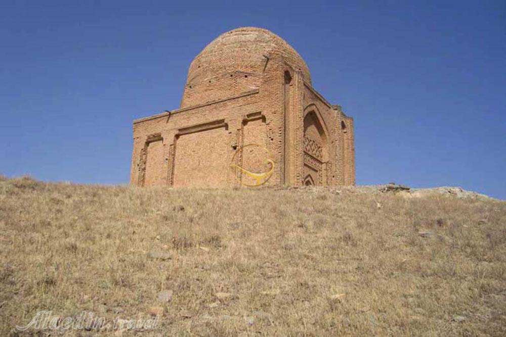 امامزاده عین و غین (ازناو) در فامنین | علاءالدین تراول