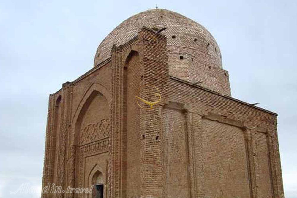 امامزاده عین و غین (ازناو) در فامنین | علاءالدین تراول