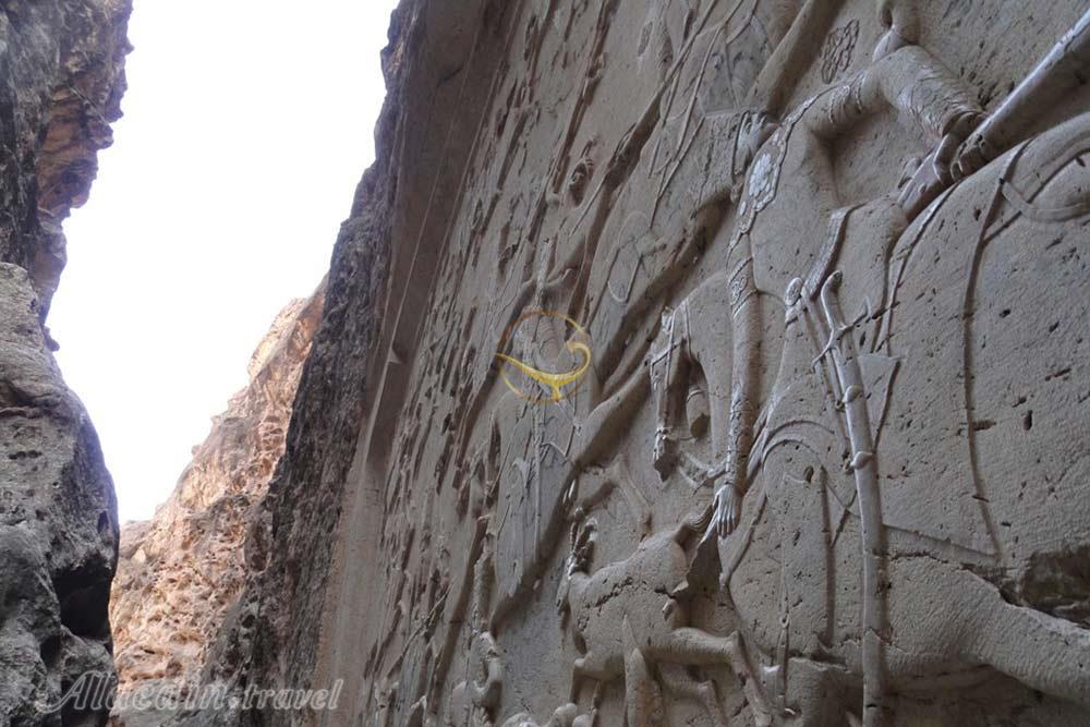 کتیبه قاجاری تنگه واشی در فیروزکوه | علاءالدین تراول