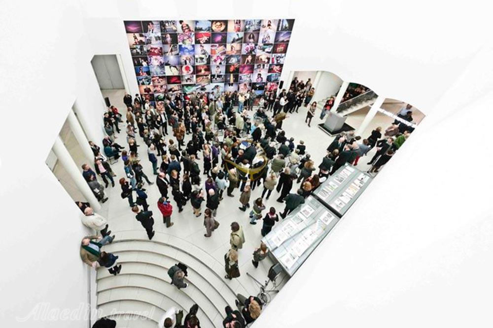 شهر هنر (موزه هنر مدرن فرانکفورت) | علاءالدین تراول