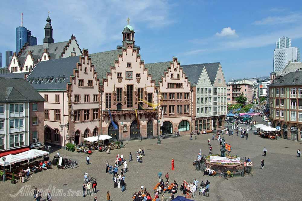 میدان رومربرگ فرانکفورت | علاءالدین تراول