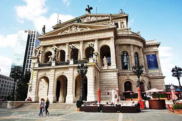 خانه کهن اپرا فرانکفورت - آلمان