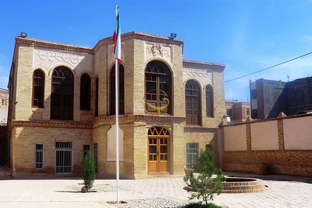 موزه اقوام (خانه عامری ها) گرمسار | علاءالدین تراول