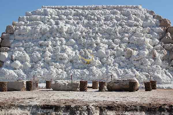 آبشار نمکی گرمسار