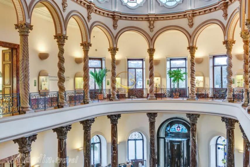 موزه آریانا ژنو | علاالدین تراول