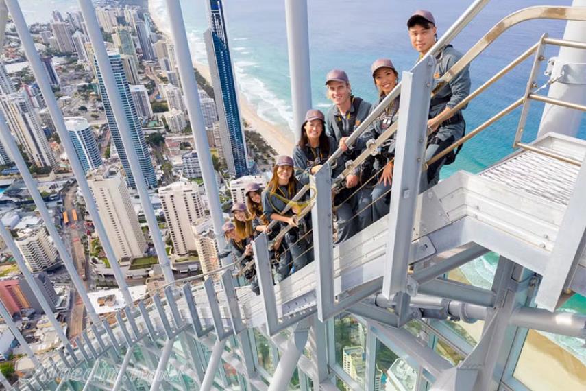 اسکای پوینت گلد کوست | علاالدین تراول