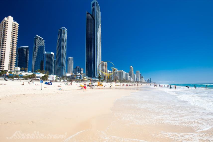 ساحل سرفرز پارادایس گلد کوست | علاالدین تراول