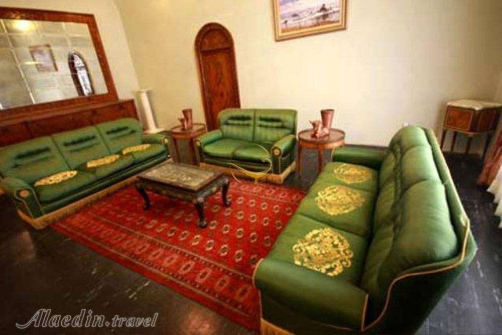 کاخ موزه گرگان | علاءالدین تراول