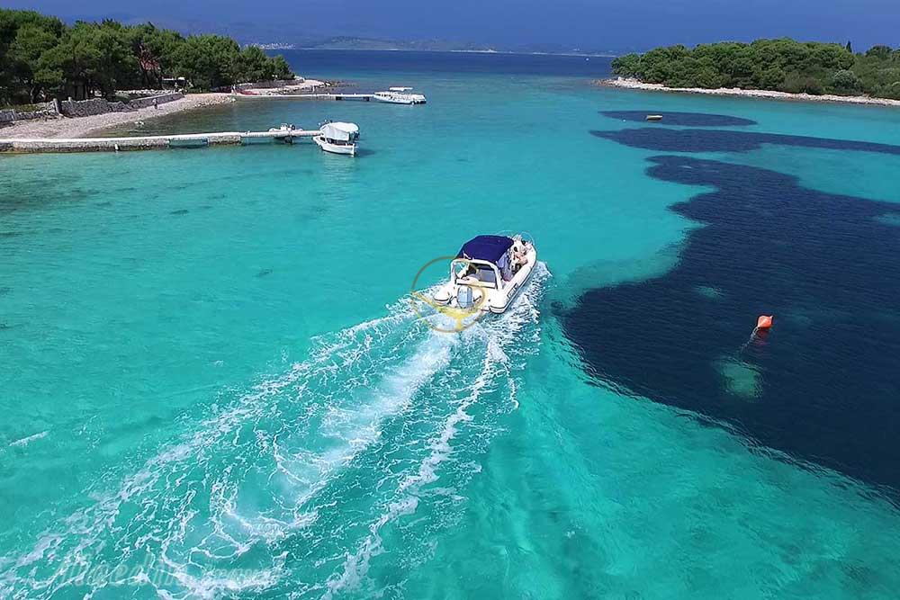 دریاچه آبی گرینداویک در ایسلند | علاءالدین تراول