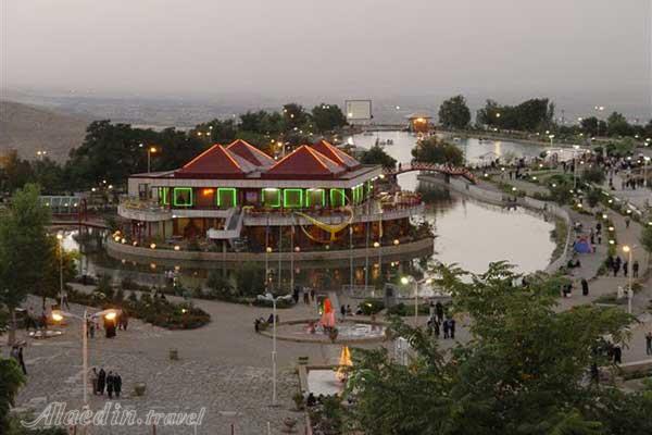 مجموعه تفریحی توریستی تپه عباس آباد در همدان