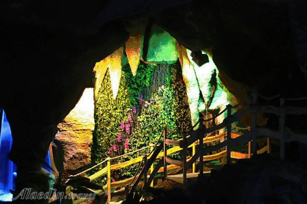 غار آکواریوم گنجنامه همدان | علاءالدین تراول