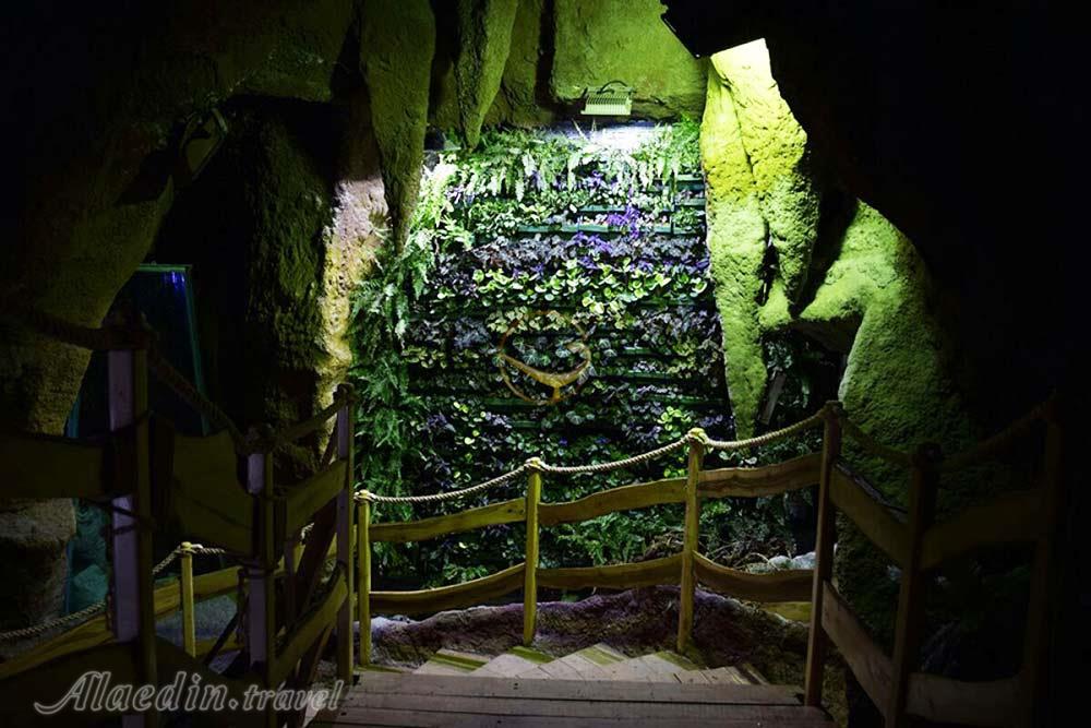 غار آکواریوم گنجنامه همدان | علاءالدین تراول