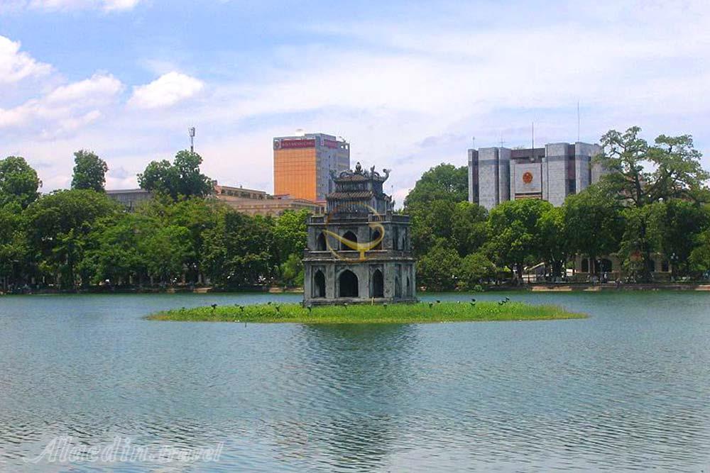 دریاچه هوان کیم در هانوی - ویتنام | علاءالدین تراول