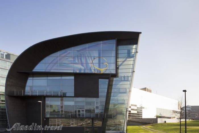 موزه هنرهای زیبا کیاسما در هلسینکی - فنلاند | علاءالدین تراول