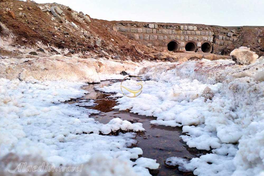 دشت نمک در جزیره هرمز | علاءالدین تراول