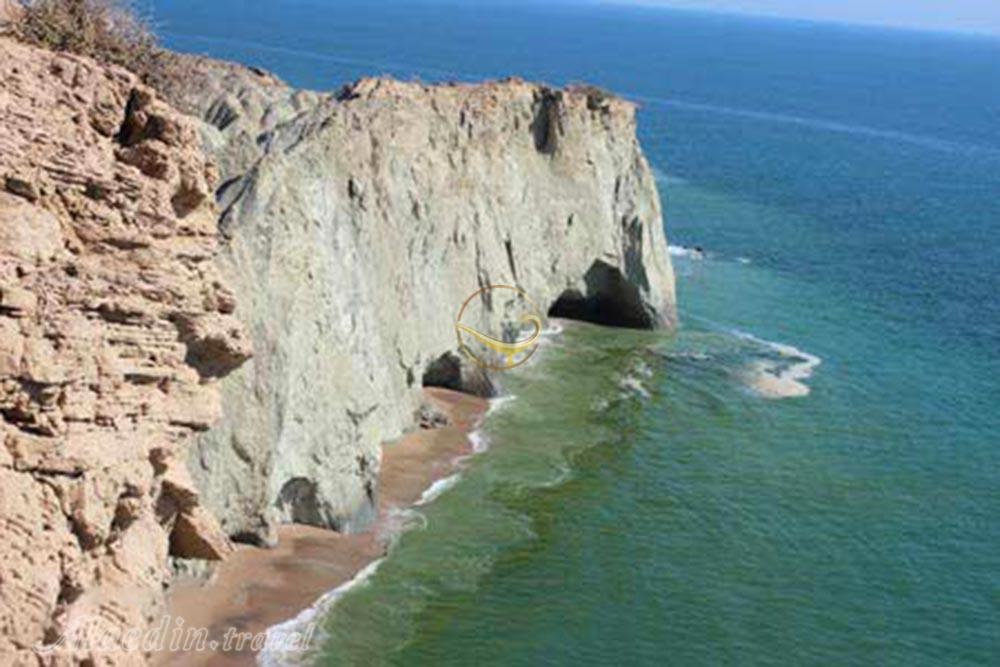 پرتگاه غروب در جزیره هرمز | علاءالدین تراول