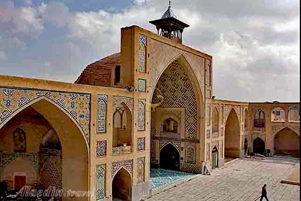 مسجد آقانور در اصفهان