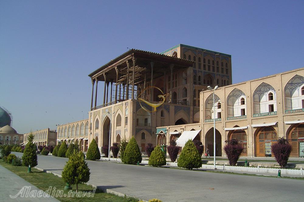 کاخ عالی قاپو اصفهان | علاءالدین تراول