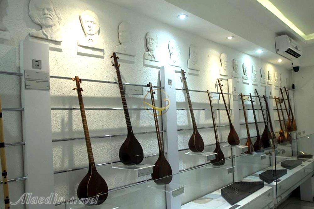 موزه موسیقی اصفهان | علاءالدین تراول